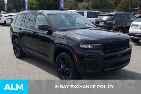 More photos of 2023 Jeep Grand Cherokee L Altitude at ALM Hyundai Florence, SC