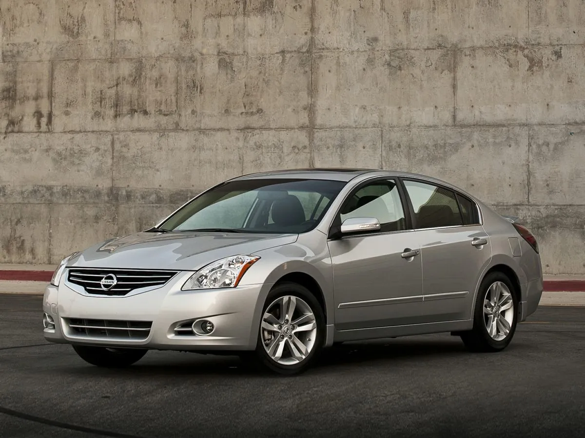 2010 Nissan Altima 2.5 S for sale in Florence, SC