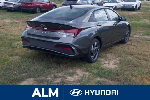 More photos of 2025 Hyundai Elantra SEL Sport at ALM Hyundai Florence, SC
