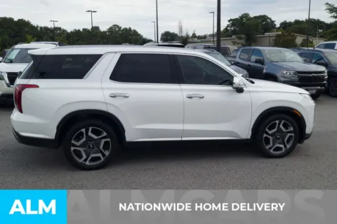 More photos of 2024 Hyundai Palisade Limited at ALM Hyundai Florence, SC