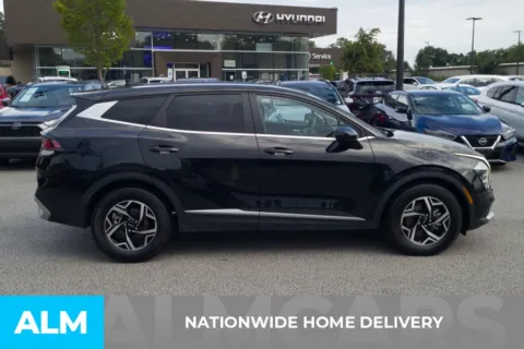 More photos of 2024 Kia Sportage LX at ALM Hyundai Florence, SC