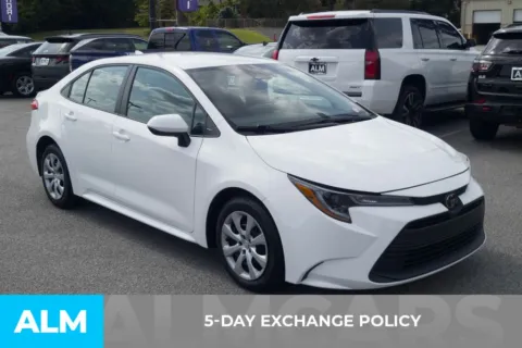 More photos of 2023 Toyota Corolla LE at ALM Hyundai Florence, SC