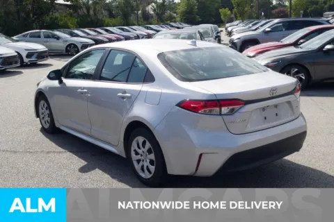More photos of 2023 Toyota Corolla LE at ALM Hyundai Florence, SC