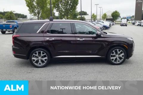 More photos of 2022 Hyundai Palisade Limited at ALM Hyundai Florence, SC