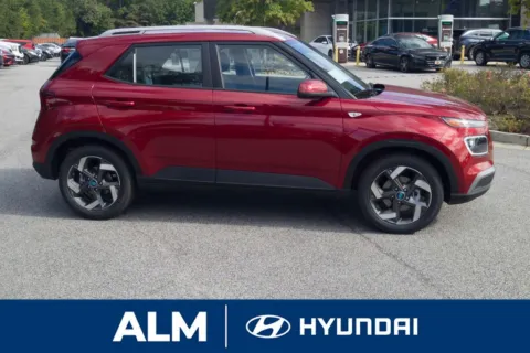 More photos of 2025 Hyundai Venue Limited at ALM Hyundai Florence, SC