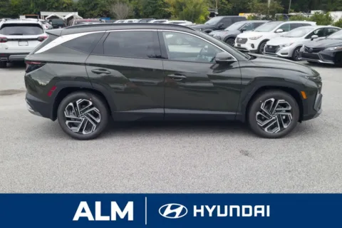 More photos of 2025 Hyundai Tucson Limited at ALM Hyundai Florence, SC