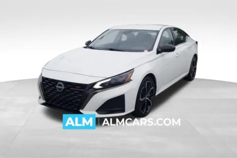 White 2024 Nissan Altima 2.5 SR for sale in Florence, SC