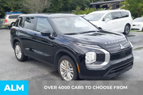 Another view of 2023 Mitsubishi Outlander ES for sale in Florence, SC at ALM Hyundai Florence