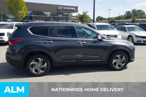 More photos of 2023 Hyundai Santa Fe SEL at ALM Hyundai Florence, SC