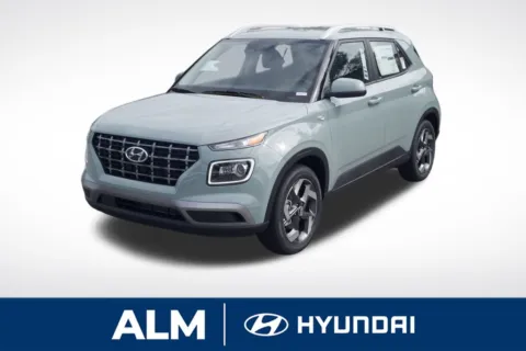 Green 2025 Hyundai Venue Limited for sale in Florence, SC
