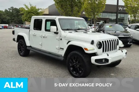 More photos of 2023 Jeep Gladiator High Altitude at ALM Hyundai Florence, SC
