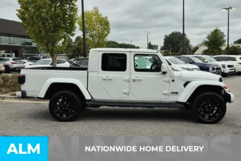 More photos of 2023 Jeep Gladiator High Altitude at ALM Hyundai Florence, SC