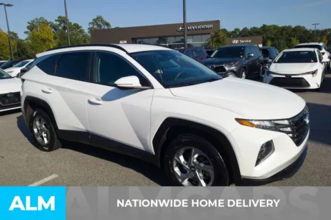 More photos of 2023 Hyundai Tucson SEL at ALM Hyundai Florence, SC