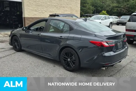 More photos of 2025 Toyota Camry SE at ALM Hyundai Florence, SC