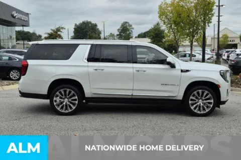 More photos of 2021 GMC Yukon XL Denali at ALM Hyundai Florence, SC