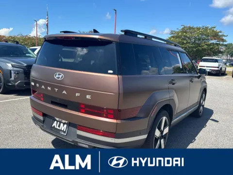 More photos of 2025 Hyundai Santa Fe Limited at ALM Hyundai Florence, SC