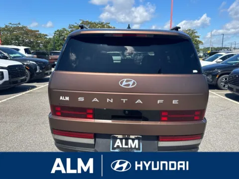 More photos of 2025 Hyundai Santa Fe Limited at ALM Hyundai Florence, SC