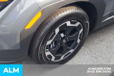 More photos of 2024 Hyundai Santa Fe SE at ALM Hyundai Florence, SC