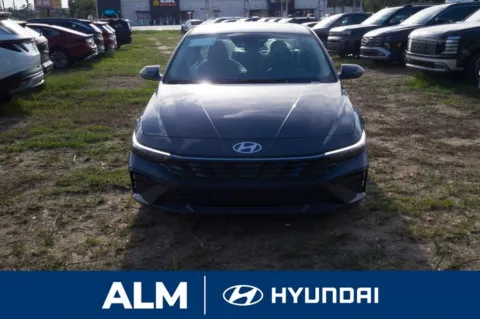 Photos of 2025 Hyundai Elantra Limited for sale in Florence, SC at ALM Hyundai Florence