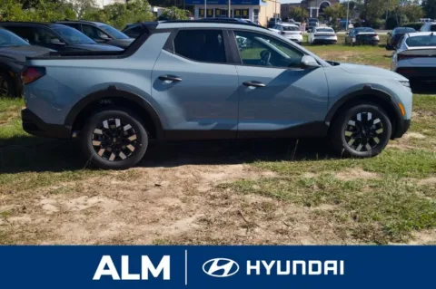 More photos of 2026 Hyundai Santa Cruz SEL at ALM Hyundai Florence, SC