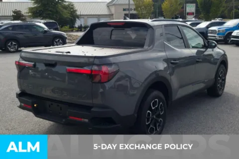 More photos of 2024 Hyundai Santa Cruz SEL at ALM Hyundai Florence, SC