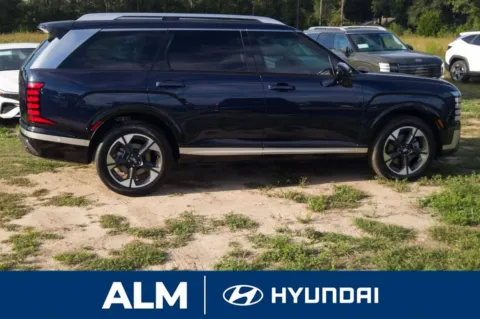 More photos of 2026 Hyundai Palisade Limited at ALM Hyundai Florence, SC