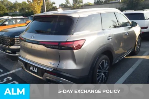 More photos of 2023 INFINITI QX60 Sensory at ALM Hyundai Florence, SC