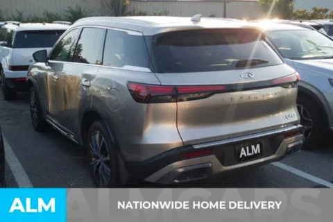 More photos of 2023 INFINITI QX60 Sensory at ALM Hyundai Florence, SC