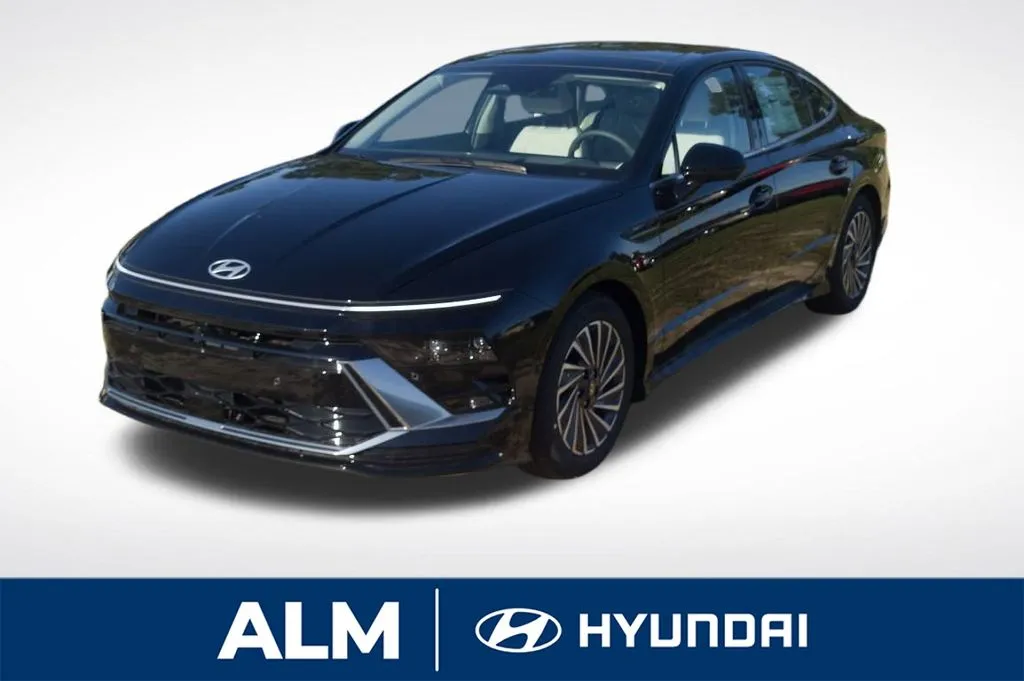 Black 2025 Hyundai Sonata Hybrid Limited for sale in Florence, SC