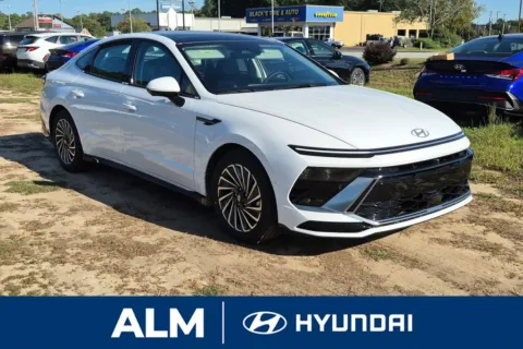 Another view of 2025 Hyundai Sonata Hybrid Limited for sale in Florence, SC at ALM Hyundai Florence