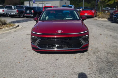Photos of 2025 Hyundai Sonata Hybrid SEL for sale in Florence, SC at ALM Hyundai Florence