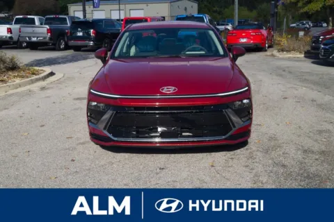 Another view of 2025 Hyundai Sonata Hybrid SEL for sale in Florence, SC at ALM Hyundai Florence