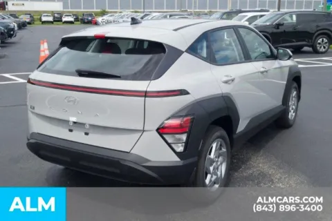 More photos of 2026 Hyundai Kona SE at ALM Hyundai Florence, SC