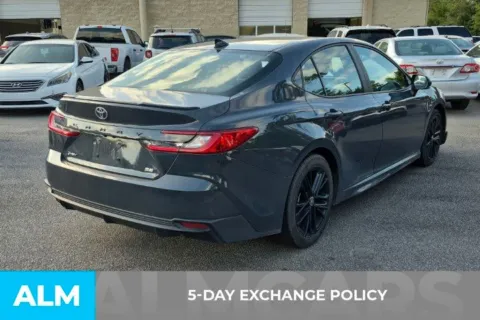 More photos of 2025 Toyota Camry SE at ALM Hyundai Florence, SC