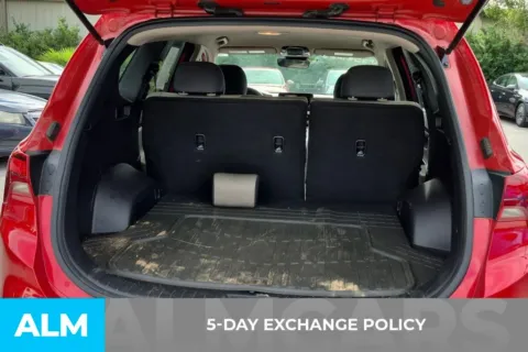 More photos of 2022 Hyundai Santa Fe SEL at ALM Hyundai Florence, SC