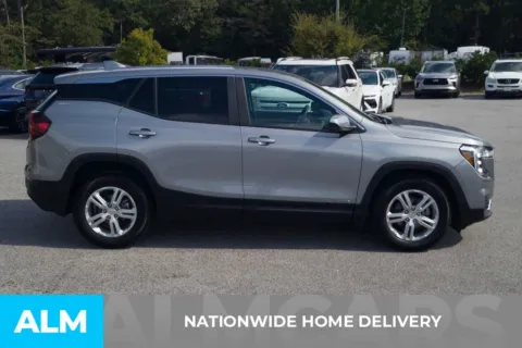 More photos of 2024 GMC Terrain SLE at ALM Hyundai Florence, SC