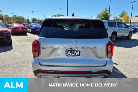 More photos of 2024 Hyundai Palisade SEL at ALM Hyundai Florence, SC
