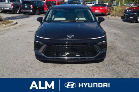 Another view of 2025 Hyundai Sonata Hybrid SEL for sale in Florence, SC at ALM Hyundai Florence