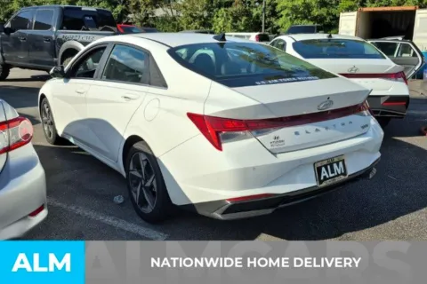 More photos of 2023 Hyundai Elantra Hybrid Limited at ALM Hyundai Florence, SC