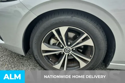 More photos of 2021 Nissan Sentra SV at ALM Hyundai Florence, SC