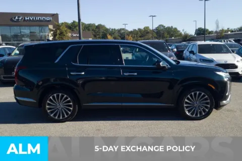 More photos of 2024 Hyundai Palisade Calligraphy at ALM Hyundai Florence, SC