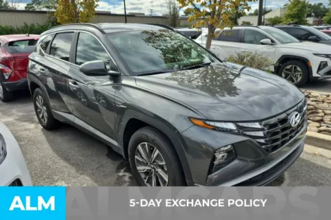 More photos of 2024 Hyundai Tucson Hybrid Blue at ALM Hyundai Florence, SC
