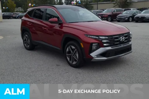 More photos of 2025 Hyundai Tucson Hybrid SEL Convenience at ALM Hyundai Florence, SC