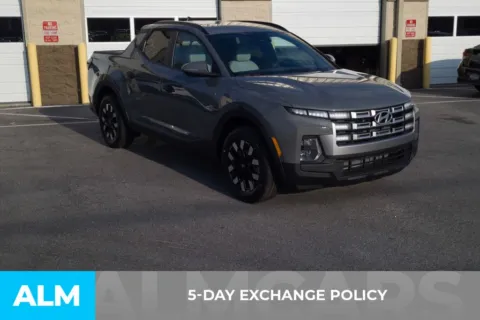 More photos of 2025 Hyundai Santa Cruz SEL at ALM Hyundai Florence, SC
