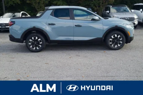 More photos of 2026 Hyundai Santa Cruz SE at ALM Hyundai Florence, SC