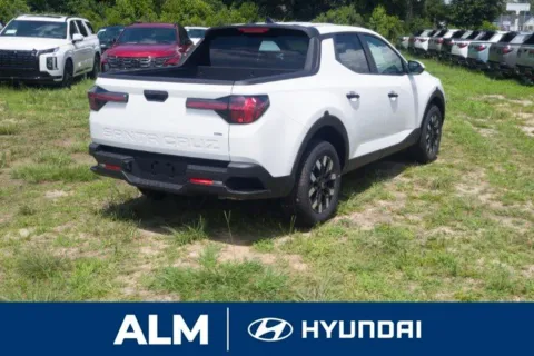 More photos of 2026 Hyundai Santa Cruz SE at ALM Hyundai Florence, SC