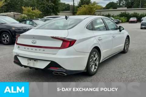 More photos of 2020 Hyundai Sonata SEL at ALM Hyundai Florence, SC