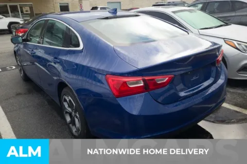 More photos of 2023 Chevrolet Malibu LT at ALM Hyundai Florence, SC