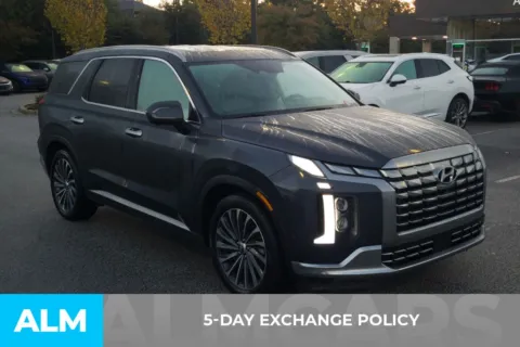 More photos of 2024 Hyundai Palisade Calligraphy at ALM Hyundai Florence, SC