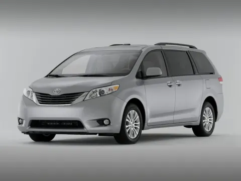 Black 2014 Toyota Sienna LE Mobility Auto Access for sale in Florence, SC